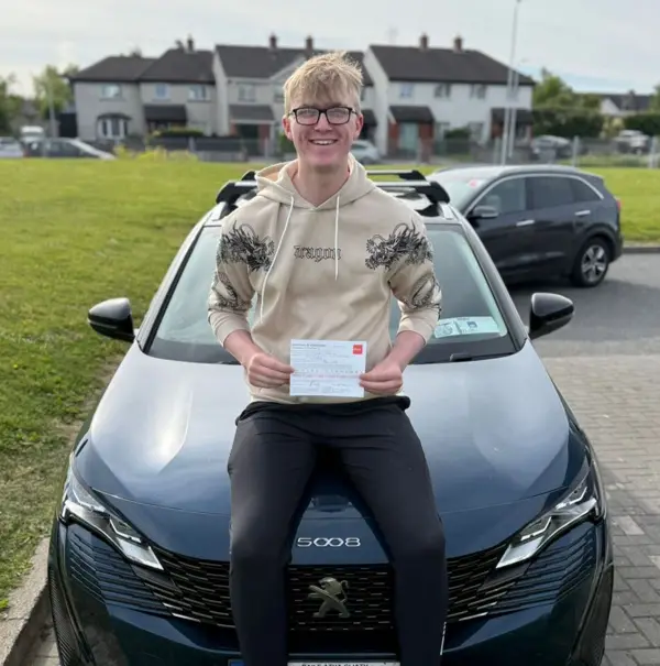 BT School of Motoring driving school photo 38